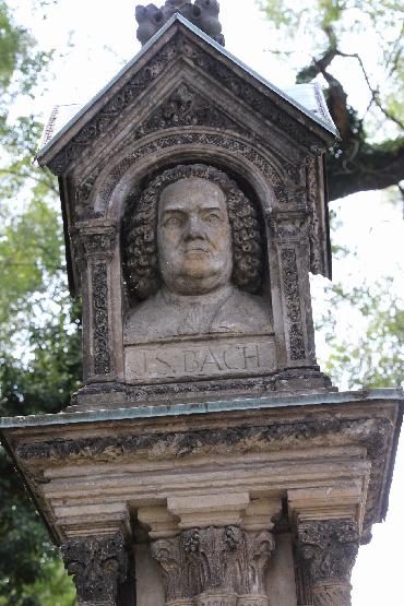 klik hier voor de originele foto (561kB - 1280x1920)