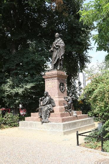 klik hier voor de originele foto (991kB - 1280x1920)